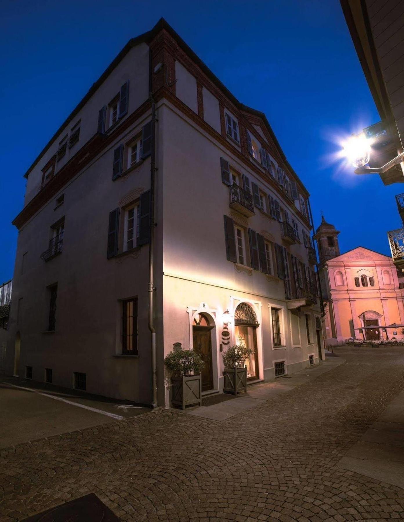 Palazzo Finati Bed & Breakfast Alba  Luaran gambar