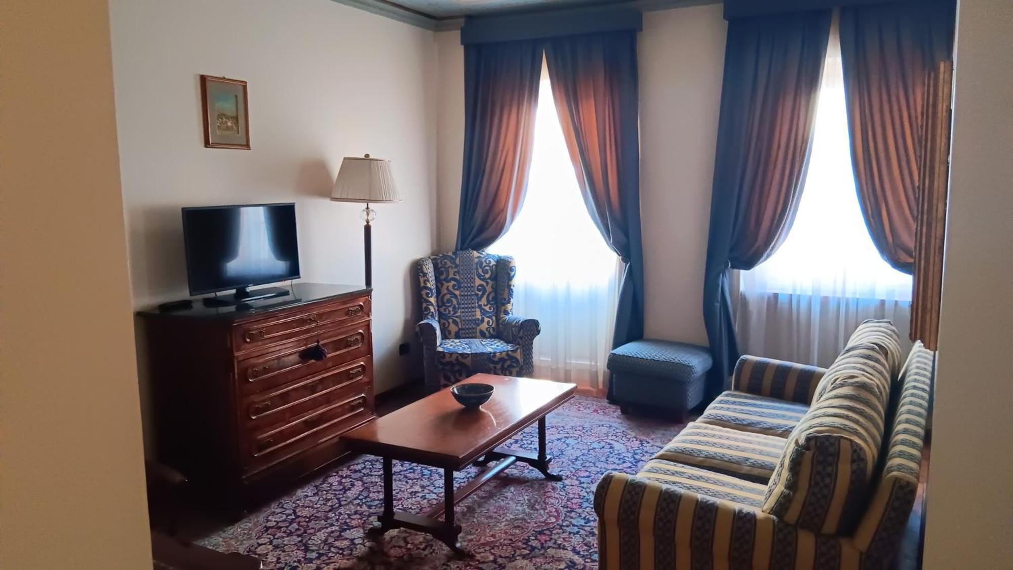 Palazzo Finati Bed & Breakfast Alba  Luaran gambar